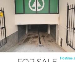 Shiten 2 garazhde te bashkuara ne 1