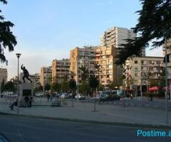 Ambjent biznesi në shitje, Qendër