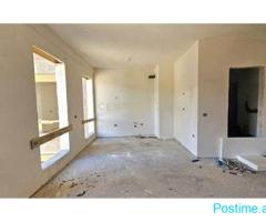 BULEVARDI I RI, PER SHITJE APARTAMENT 3+1+2