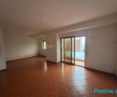 SHESIM APARTAMENT 3+1+2 DHE 3 BALLKONE NE QENDER TE DURRESIT