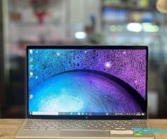 ????HP ENVY LAPTOP 13???? i7/16/1 TB SSD/FHD R&R COMPUTER