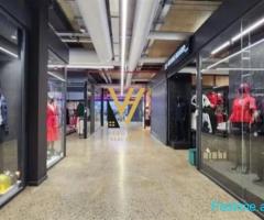 SHITET NJESI BIZNESI 88 M2 TE RRUGA 5 MAJI 520.000 EURO