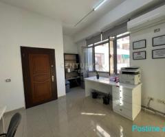 0693495264 SHITET AMBIENT NE QENDER TE DURRESIT !