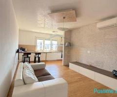 0696044429 Shitet, Apartament 2+1+Depo,Pranë UKD, Durrës