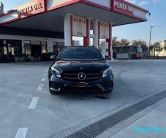 MERCEDES BENZ GLA 220- Auto Penta