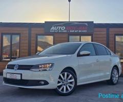 Volkswagen Jetta 2.0 TDI   2012   Full Option ????