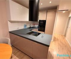 Jepet me qera apartament 1+1 prane Martenitetit te ri .