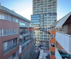 Shitet Apartament 3+1+2 + Verandë + Post Parkimi,Coin!