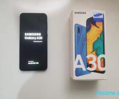 Shes Samsung galaxy A30