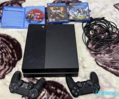 PS4 Classic super gjendje me leva dhe lojra super cmim