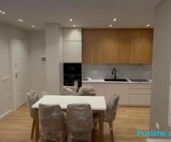 Shitet super apartament 2+1 tek Rr. Kavajes/ 200,000 euro