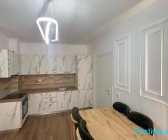 Shitet apartament 1+1 Shkembi i Kavajes.