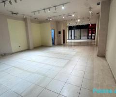 Ekskluzive! Okazion!! Shitet ambient komercial ne Durres!