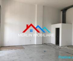 SHITET AMBJENT BIZNESI 88.5M2 TEK RRUGA XHANFIZE KEKO.