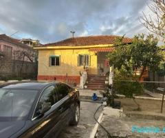 SHESIM SHTEPI PRIVATE ME 400M2 TRUALL DHE 105M2 NDERTIM TEK