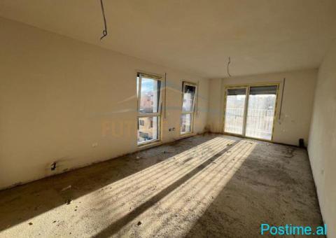 0692268458 Shitet, Apartament 2+1+2, Xhamlliku, Tiranë. - 3/5