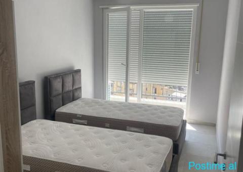 ????Me Qira – Apartament 2+1 & Parkim   Materniteti i Ri - 3/5