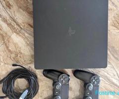 PS4