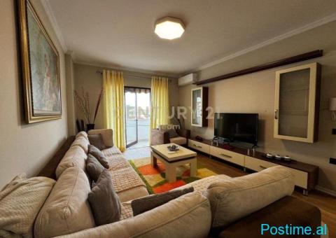 JAPIM ME QIRA APARTAMENT 1+1, PAZARI I RI - 2/5