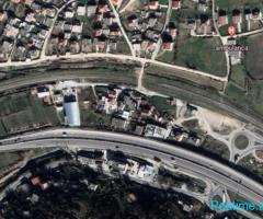 SHITET TOKË 3100M2, NË AUTOSTRADËN TIRANË-DURRËS, MARIKAJ!