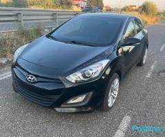 SHITETT HYNDAI i30 NAFT