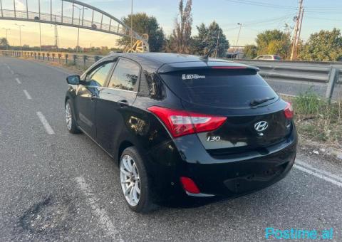SHITETT HYNDAI i30 NAFT - 4/5