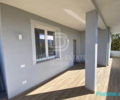 Shitet Vile 3 Katshe Plazh, Durres 320,000 Euro