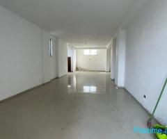 ID 18452329 AMBIENT BIZNESI 200M2 UJESJELLESI DURRES