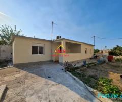 SHITET OSE JEPET ME QIRA SHTËPI PRIVATE NË ÇOLE, VLORË.