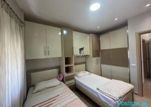 APARTAMENT ME QERA 2+1 RRUGA E DIBRES 65.000 LEKE - 3/5