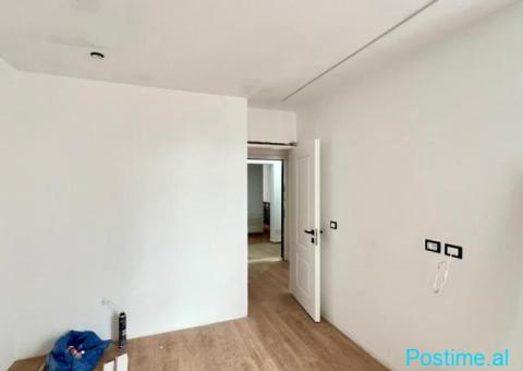 ????SHITET: 1+1????21 Dhjetori (Prane Hotel Mondial) - 4/5