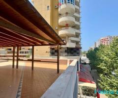 SHITET APARTAMENT 2+1 ME VERAND, PORTI-VLORE