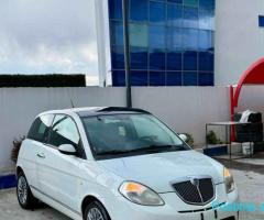 LANCIA YPSILON AUTOMAT 2010 1.4 BENZIN
