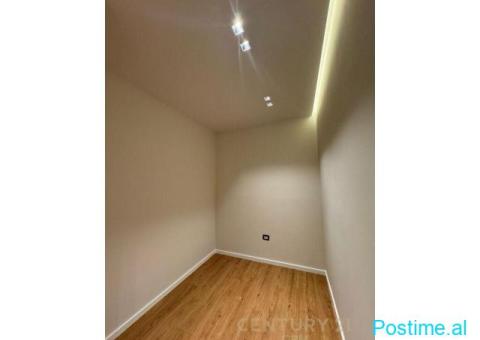 Shitet Apartament Modern 2+1+2 tek Kopshtit Zoologjik - 4/5