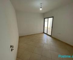 0682064333 SHITET APARTAMENT 2+1 TEK STACIONI I TRENIT !