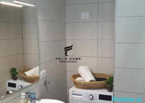 PENTHOUSE ME QERA 2+1 PAZARI I RI 1200 EURO - 4/5