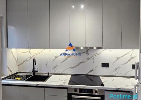 APARTAMENT ME QERA 3+1+BALLKON " PAZARI I RI " 700 EURO - 2/5