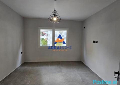 APARTAMENT ME QERA 3+1+BALLKON " PAZARI I RI " 700 EURO - 4/5