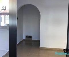 Dyqan per qira 350Euro - 21 Dhjetori
