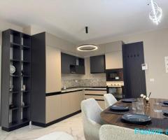 JEPET APARTAMENT ME QERA 3+1 RRUGA E KAVAJES