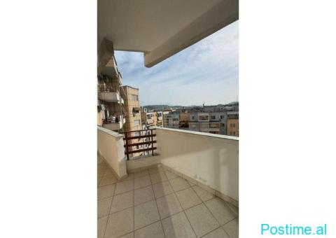 Shitet, Apartament 2+1, Pallatet Romario, Unaza e Re - 4/5