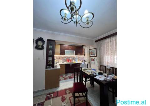 Shitet, Apartament 2+1, Pazari i Ri, Tiranë - 3/5