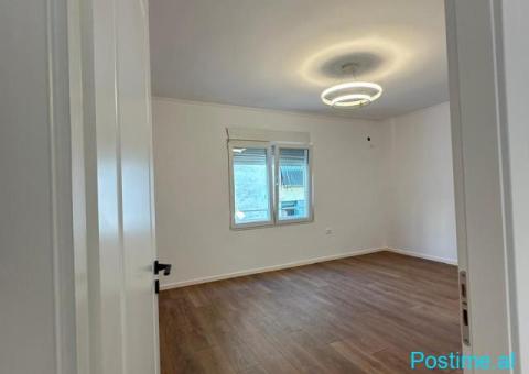 Shitet Apartament 2+1 me Hipotekë - 1/5