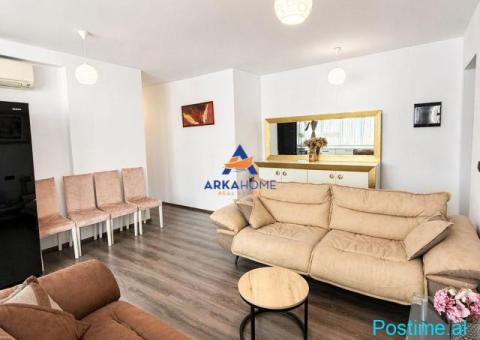 SHITET APARTAMENT 2+1+BALLKON "PRANË BAR OSLO,ISH FUSHA E AV - 1/5