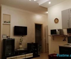 Shitet apartament 1+1