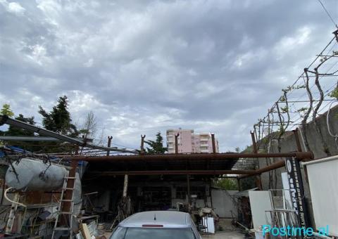 Shitet Prona pran stacionit te trenit 150m2 per me shume inf - 2/5