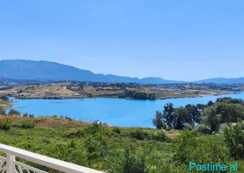 🏡 Vilë Unike për Shitje – Buzë Liqenit të Farkës - 2/4