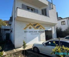 Shitet Vilë 2-Katëshe në Arapaj, Durrës !!