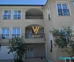 SHITET VILE 3-KATSHE NE KAMEZ 265.000 EURO
