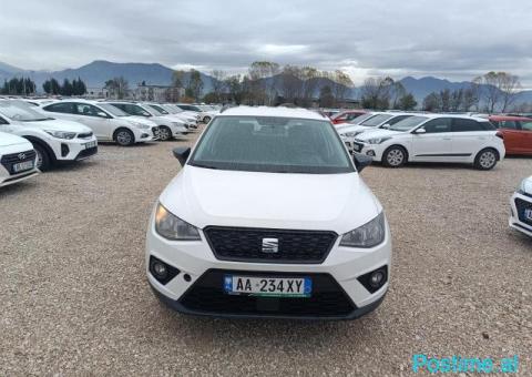 Seat Arona - 2/5
